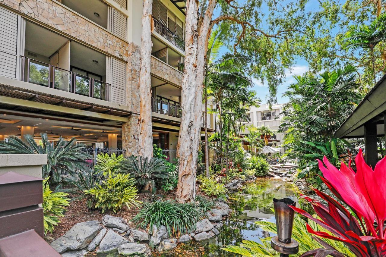 Private Apartments In The Temple Beachfront Resort パーム・コーブ エクステリア 写真